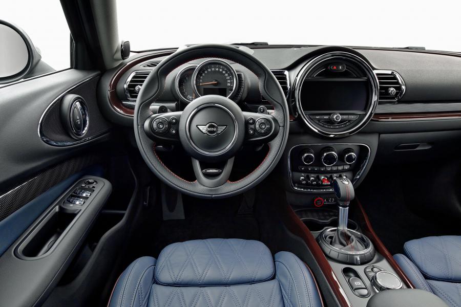  Mini Cooper S Clubman 2015 года  (фото 13 из 29)